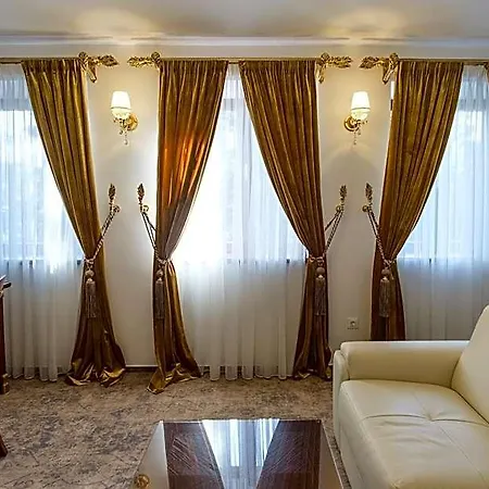 Integra Hotel