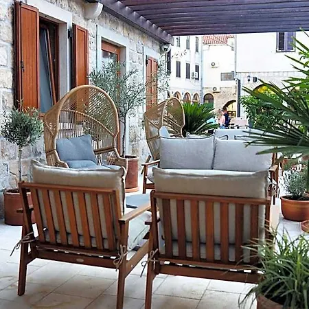 Hotel Integra 4*